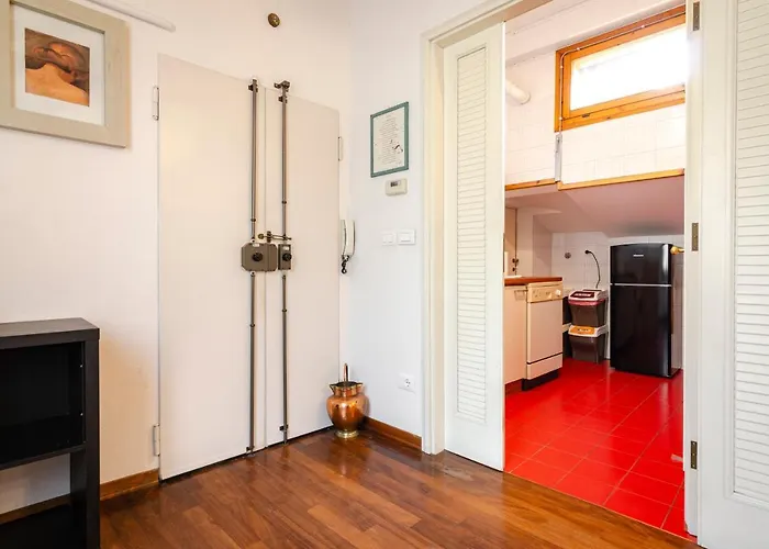 Stylish One Bedroom In The Heart Of * 博洛尼亚