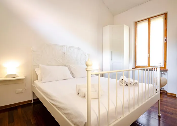 Stylish One Bedroom In The Heart Of