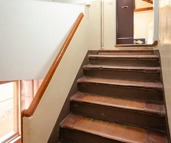 Stylish One Bedroom In The Heart Of 公寓