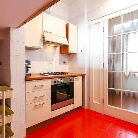 Stylish One Bedroom In The Heart Of Apartment Bologna