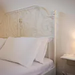 Stylish One Bedroom In The Heart Of Apartment Bologna